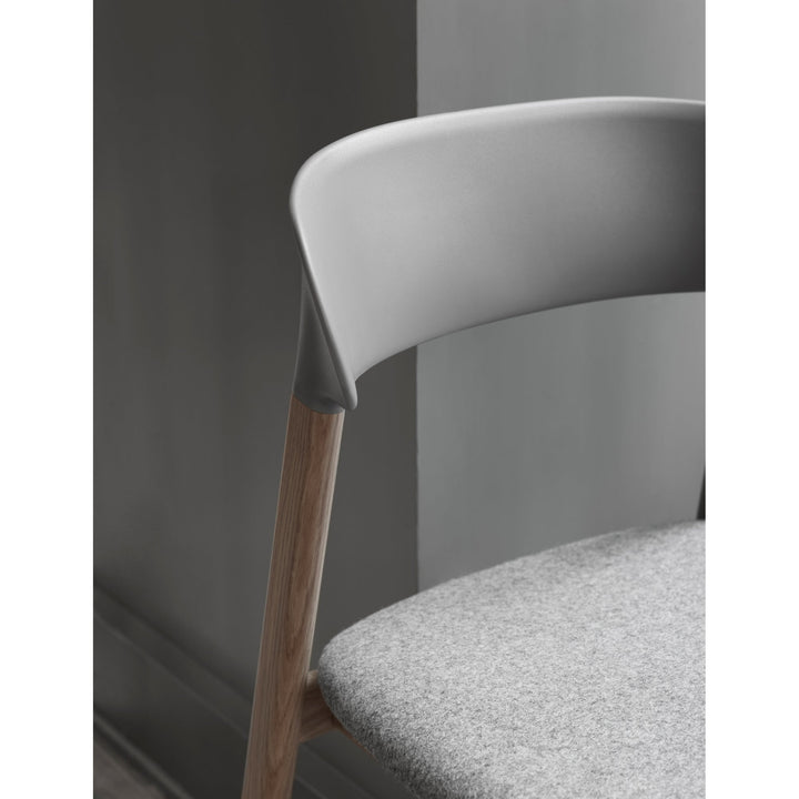 Herit Chair - Oak - Normann Copenhagen - Chairs - Dusty Green - HORNE