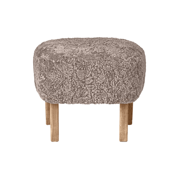 Ingeborg Footstool - Sheepskin - Audo Copenhagen - Stools + Benches + Ottomans - Sahara - Natural Oak - HORNE