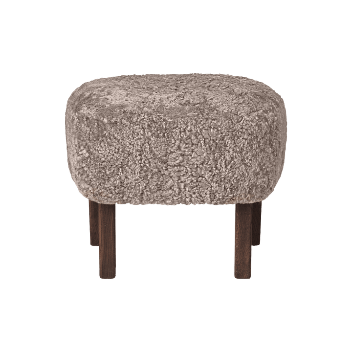 Ingeborg Footstool - Sheepskin - Audo Copenhagen - Stools + Benches + Ottomans - Sahara - Smoked Oak - HORNE