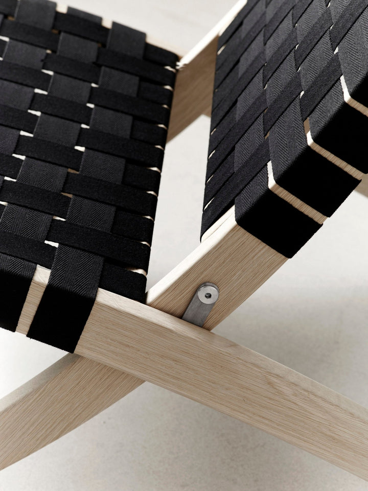 MG501 Cuba Chair - Cotton Webbing - Carl Hansen & Son - Chairs - Black Oak/Black Webbing - HORNE