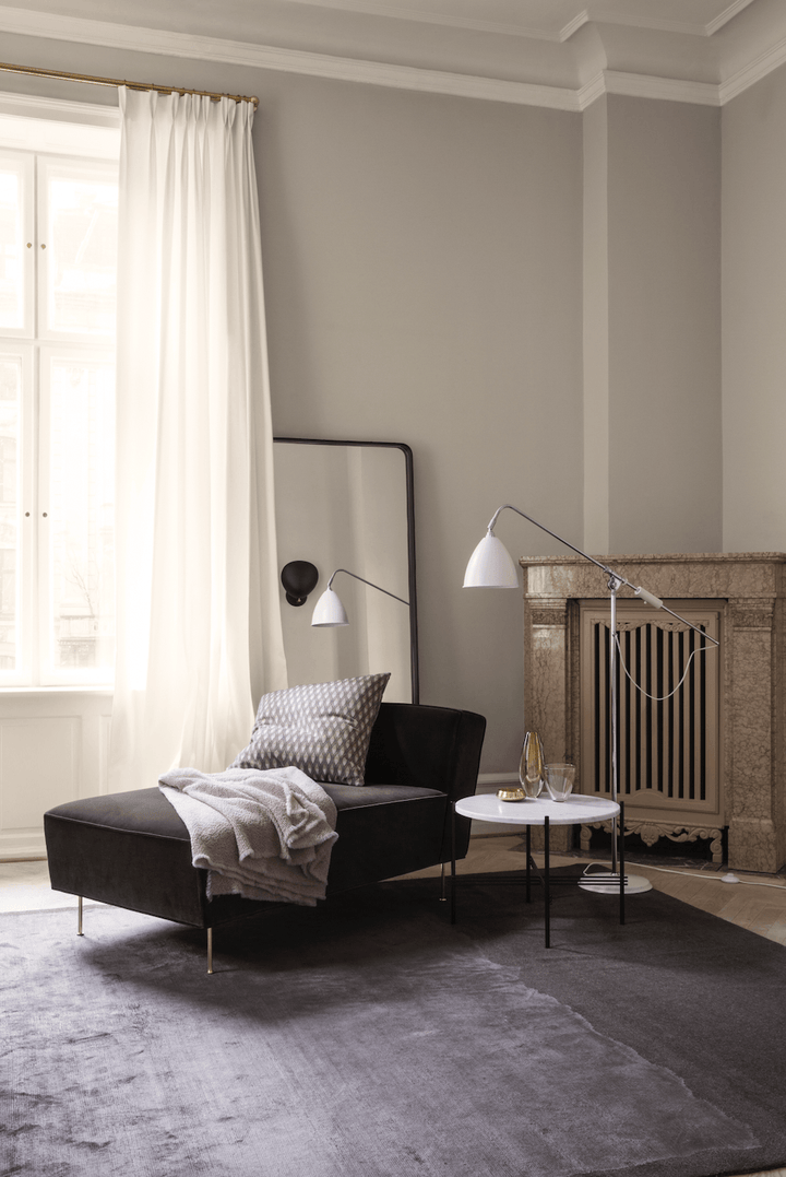 Modern Line Chaise Lounge - Gubi - Sofas - Black Matte - Gabriel Tempt - 60152 - HORNE