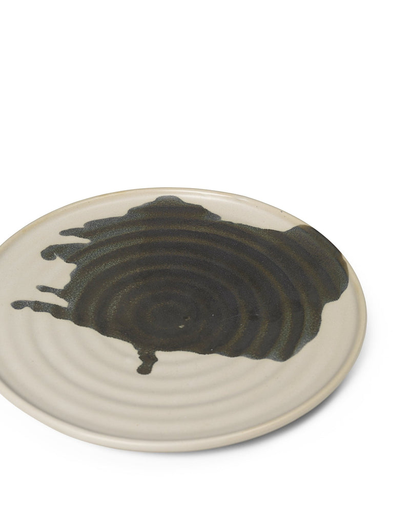  Ferm Living Omhu Plate - Dinnerware - Small - HORNE