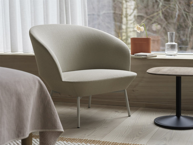Oslo Lounge Chair - Muuto - Sofas - Twill Weave 990 Seat & Black Base - HORNE