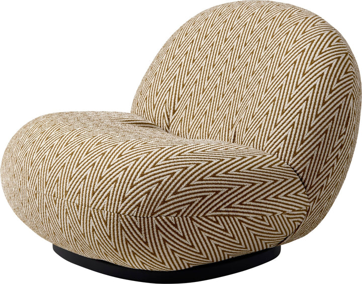Pacha Outdoor Lounge Chair - Gubi - Chairs - Chevron FR 022 - HORNE