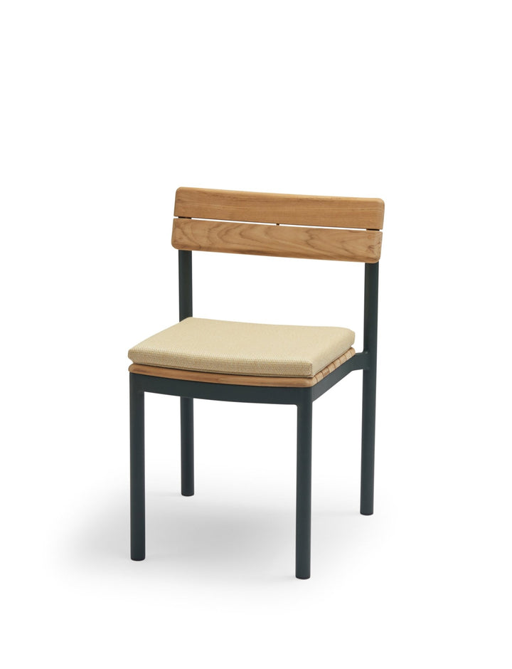 Pelagus Chair - Skagerak by Fritz Hansen - Chairs - Hunter Green - Add Cushion - HORNE