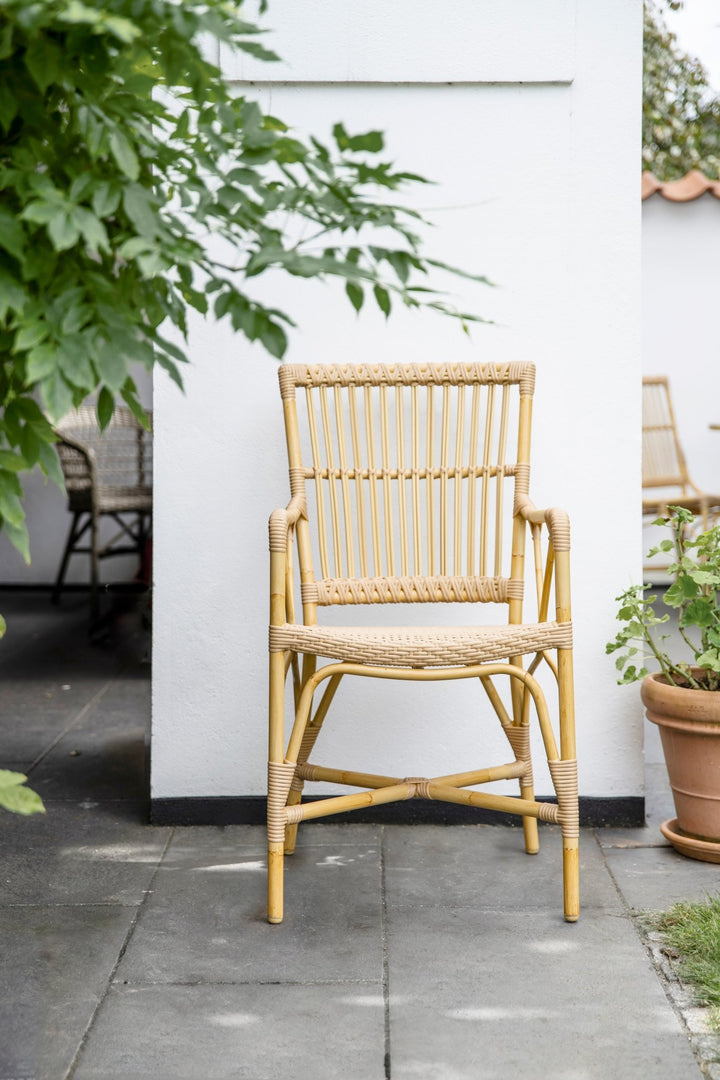 Piano Arm Chair - Exterior - Sika Design - Outdoor Furniture - Moccachino - HORNE