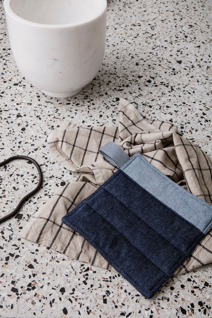 Pond Trivets - Set of 3 - Ferm Living - Kitchen Tools - HORNE