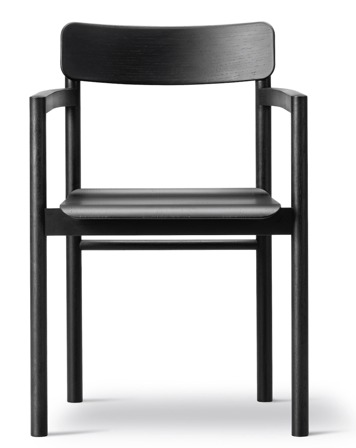 Post Chair - Fredericia - Chairs - Black Lacquered Oak - HORNE