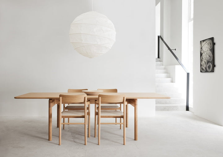 Post Chair - Upholstered Lacquered Oak - Fredericia - Chairs - HORNE