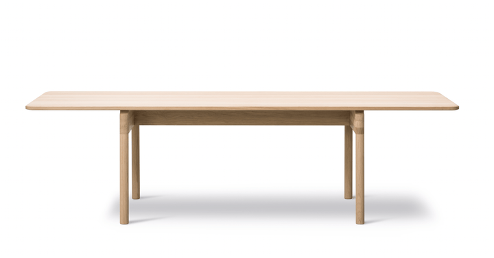 Post Table - Fredericia - Tables - Medium - HORNE