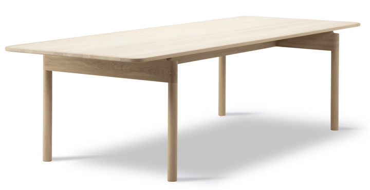 Post Table - Fredericia - Tables - Medium - HORNE