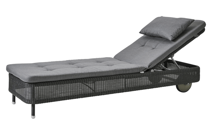 Presley Sunbed - Cane Line - Outdoor Furniture - Graphite - Grey Natté - HORNE
