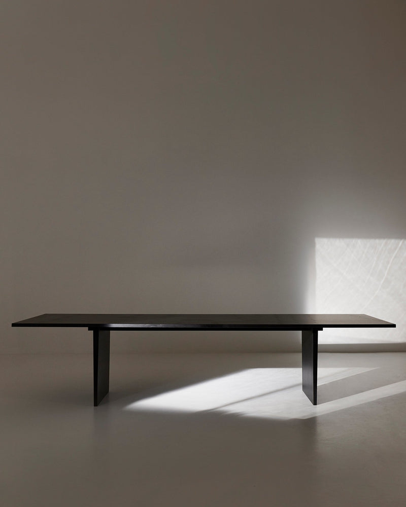 Private Dining Table - Gubi - Tables - 102