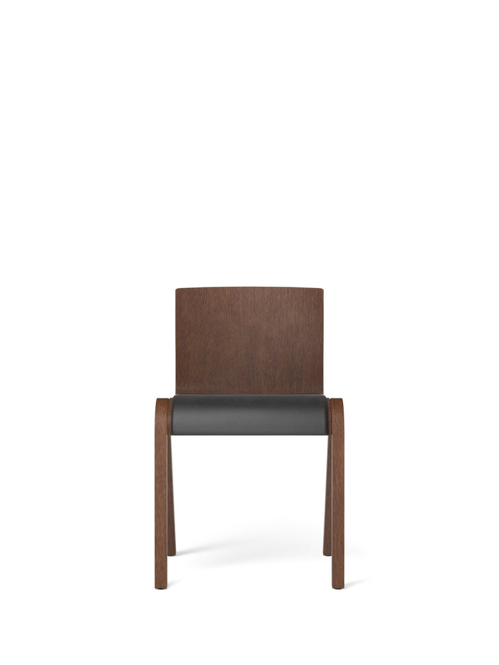 Ready Dining Chair - Audo Copenhagen - Chairs - Red - Stained Oak - Red - Stained Oak - Red - Stained Oak - HORNE
