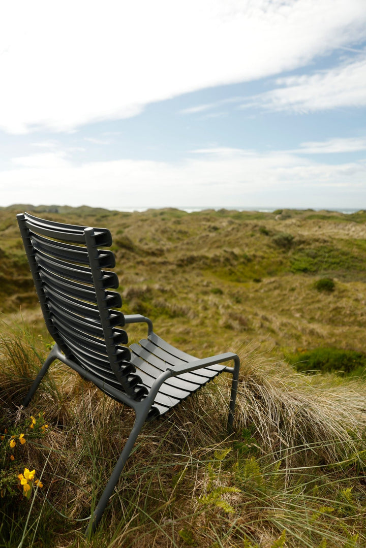 ReCLIPS Outdoor Lounge Chair - HOUE - Outdoor Furniture - Dark Grey - Aluminum - HORNE