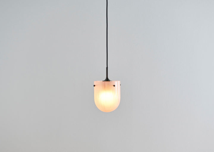 Seine Pendant - Gubi - Pendants - Smoke - HORNE