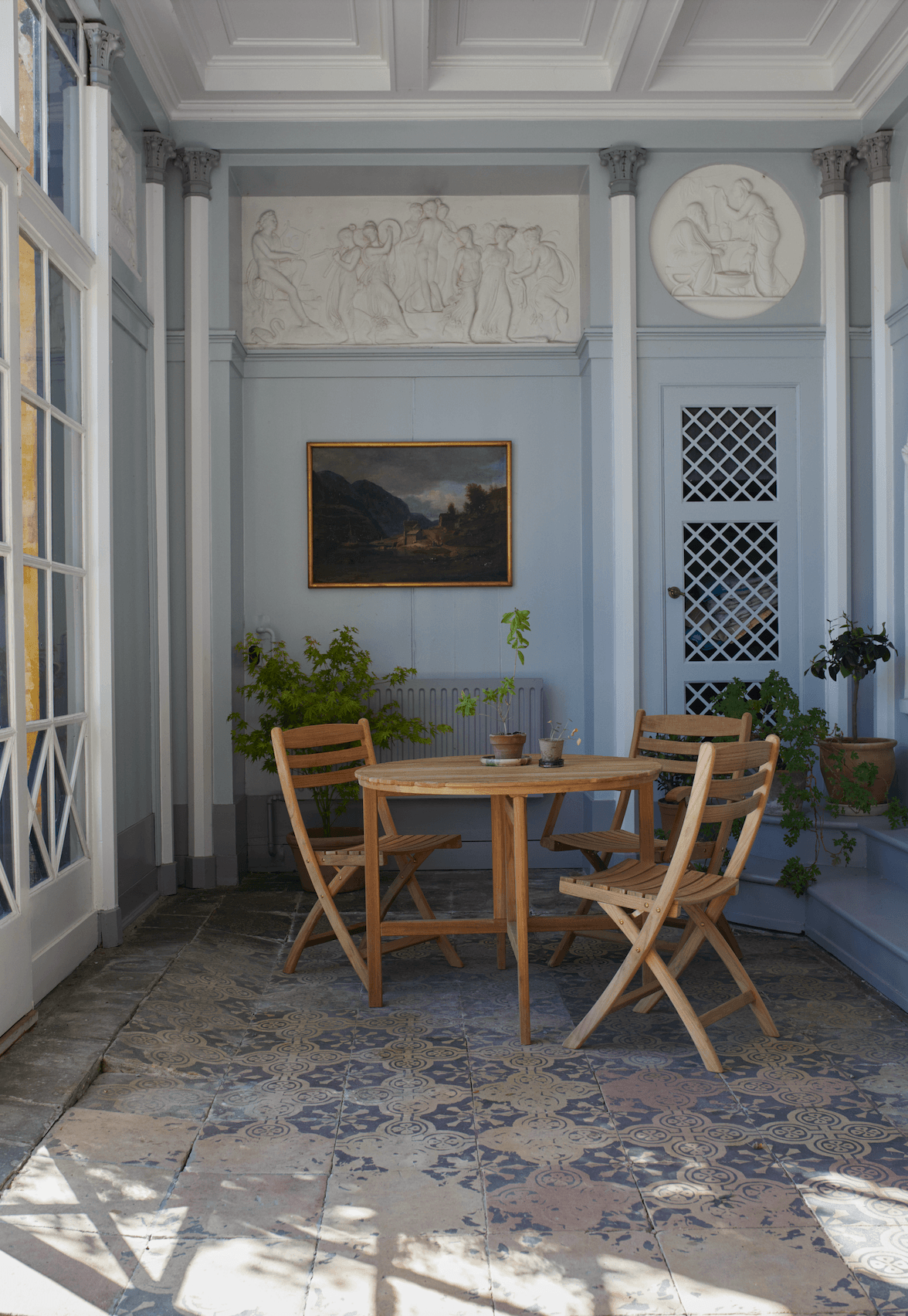Alt
