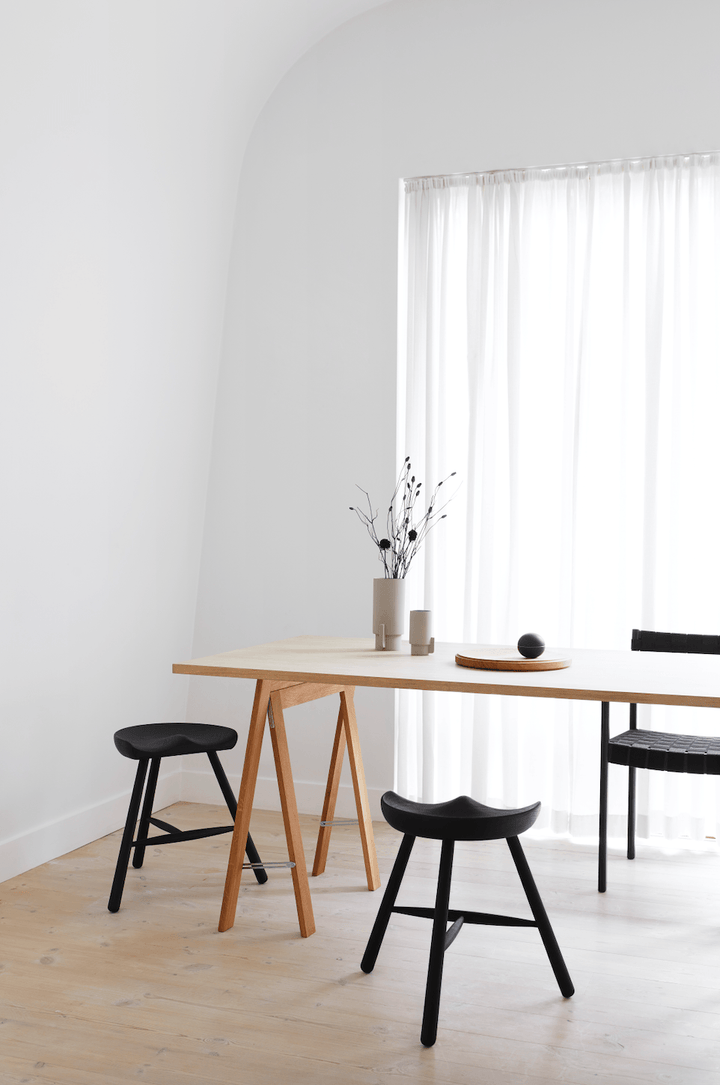 Shoemaker Chair™ - Form + Refine - Chairs - Large - Black - Stained Beech - HORNE