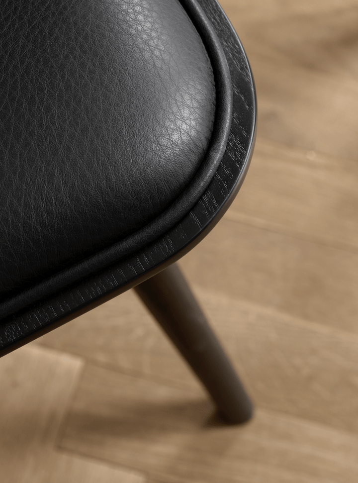 Spine Wood Base Chair - Black Lacquered Oak - Fredericia - Chairs - Primo 88 - HORNE
