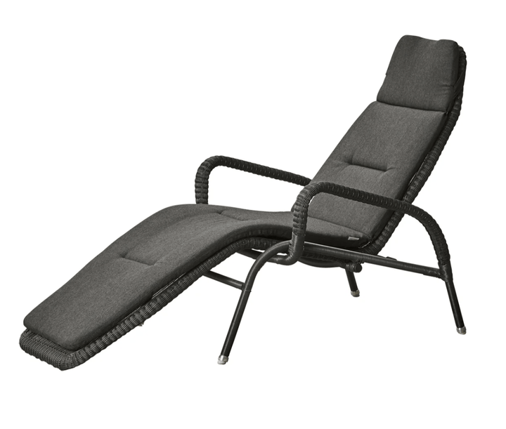 Sunrise Sunchair - Cane Line - Outdoor Furniture - Black Natté w/QuickDry & Airflow System - HORNE