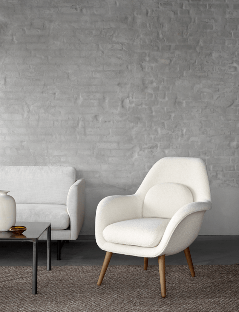 Swoon Lounge Petit Wood Base - Black Lacquered Oak - Fredericia - Chairs - Harald 343 - HORNE