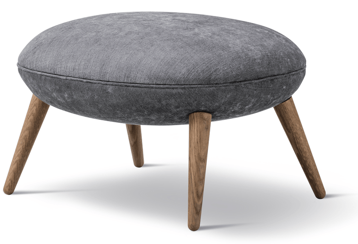 Swoon Ottoman - Smoked Oak - Fredericia - Stools + Benches + Ottomans - Maple 192 - HORNE