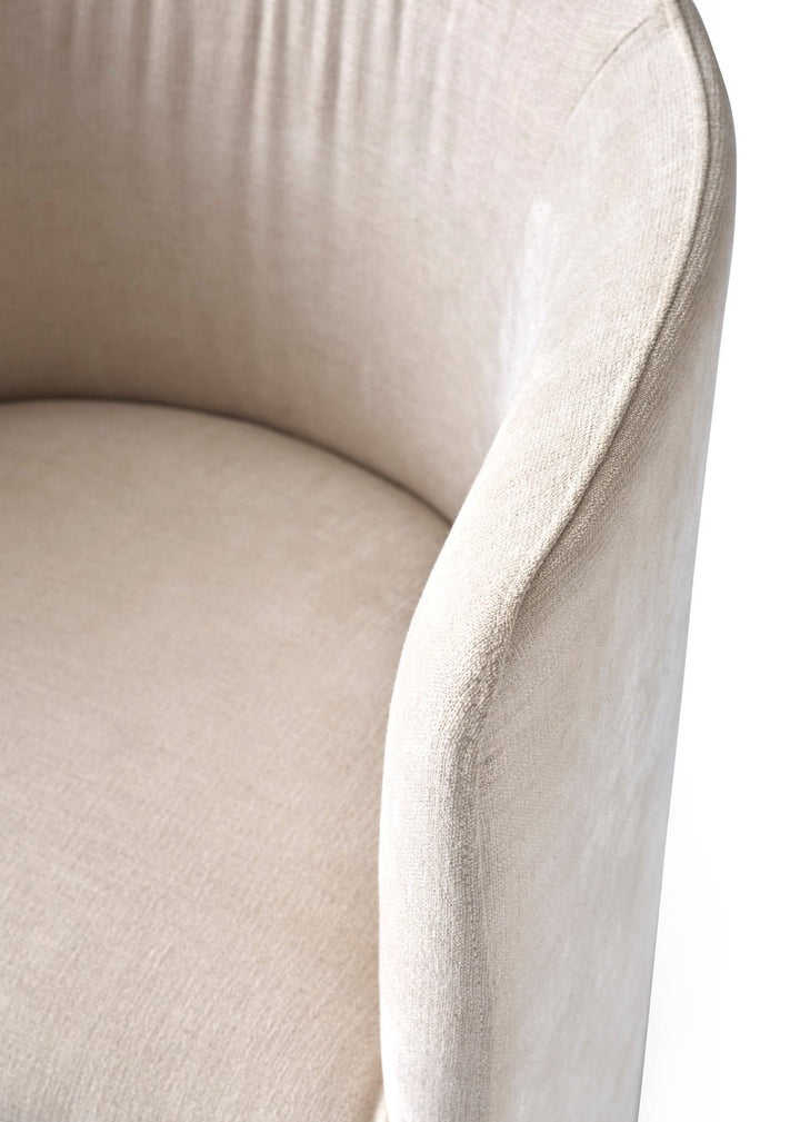 Tearoom Club Chair - Audo Copenhagen - Chairs - Boucle 06 - HORNE