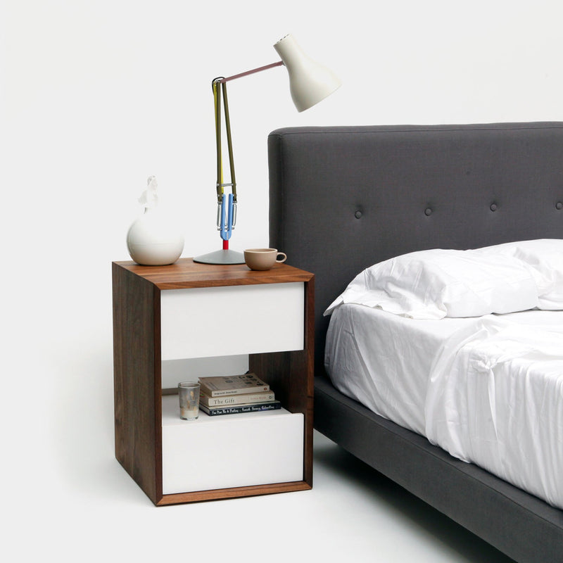 THN 1.5 Night Stand