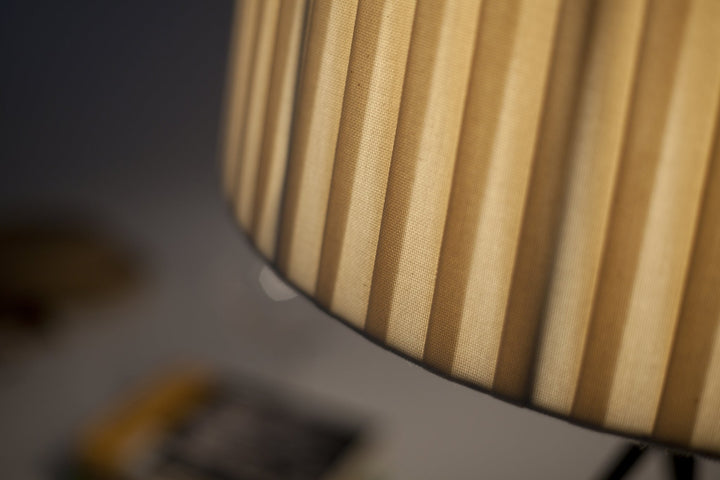Trípode G6 Table Lamp - Santa & Cole - Table + Task - Bretona Stripe - HORNE