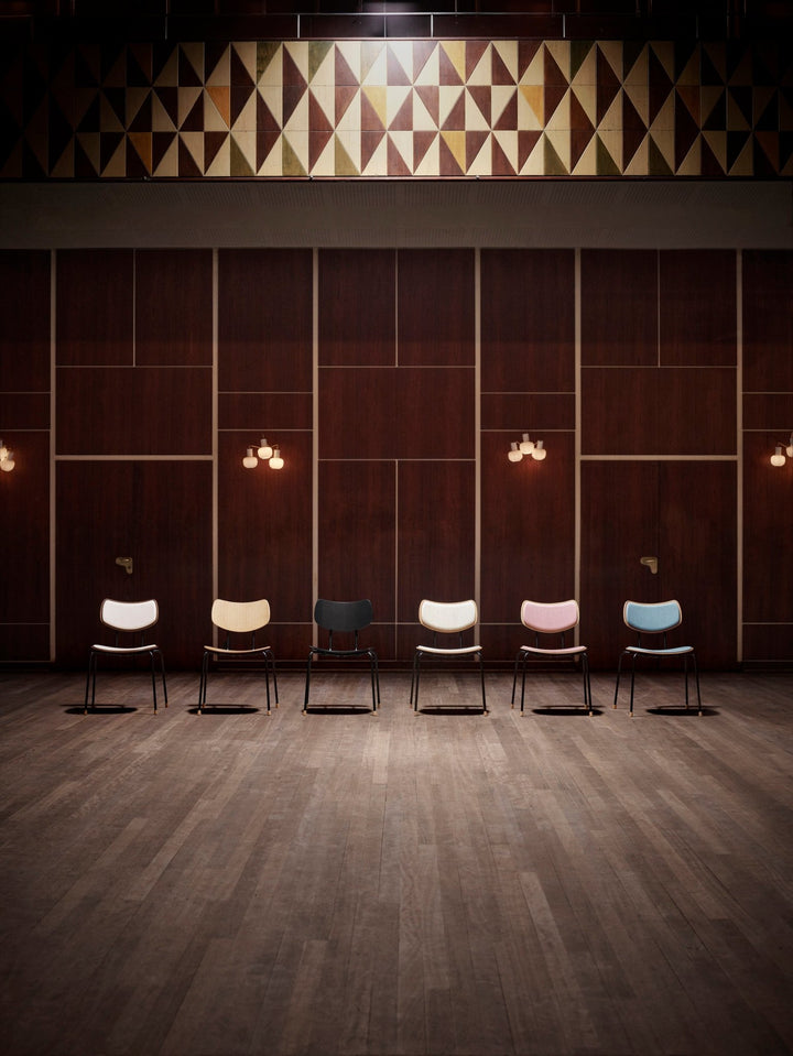 VLA26P Vega Dining Chair - Carl Hansen & Son - Chairs - Black Oak/ Thor 301 Leather - HORNE