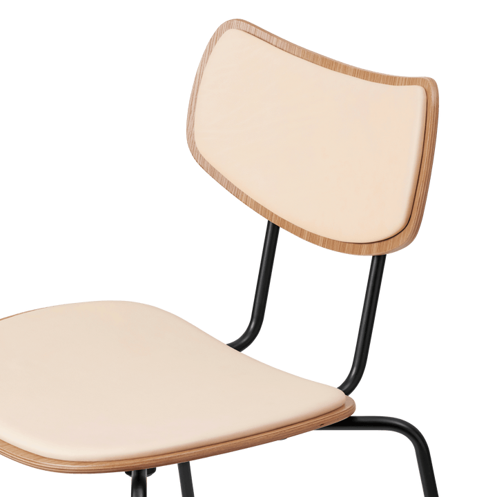 VLA26P Vega Dining Chair - Carl Hansen & Son - Chairs - Black Oak/ Thor 301 Leather - HORNE